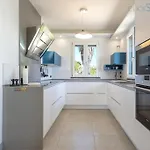 Luxury Sunshine In With Pool And Sea View Alghero