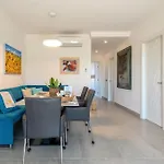 Luxury Sunshine In With Pool And Sea View Villa *
