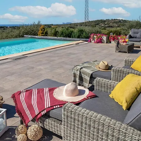 Villa Luxury Sunshine In With Pool And Sea View