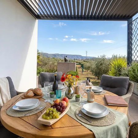 Luxury Sunshine In With Pool And Sea View Villa Alghero