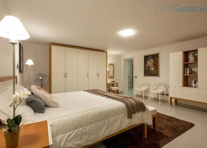 Luxury Sunshine In With Pool And Sea View * Alghero