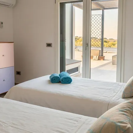 Luxury Sunshine In With Pool And Sea View