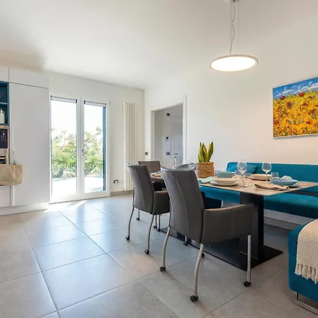 Luxury Sunshine In With Pool And Sea View *