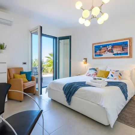 Βίλα Luxury Sunshine In With Pool And Sea View *