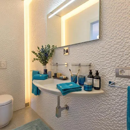 Luxury Sunshine In With Pool And Sea View Βίλα